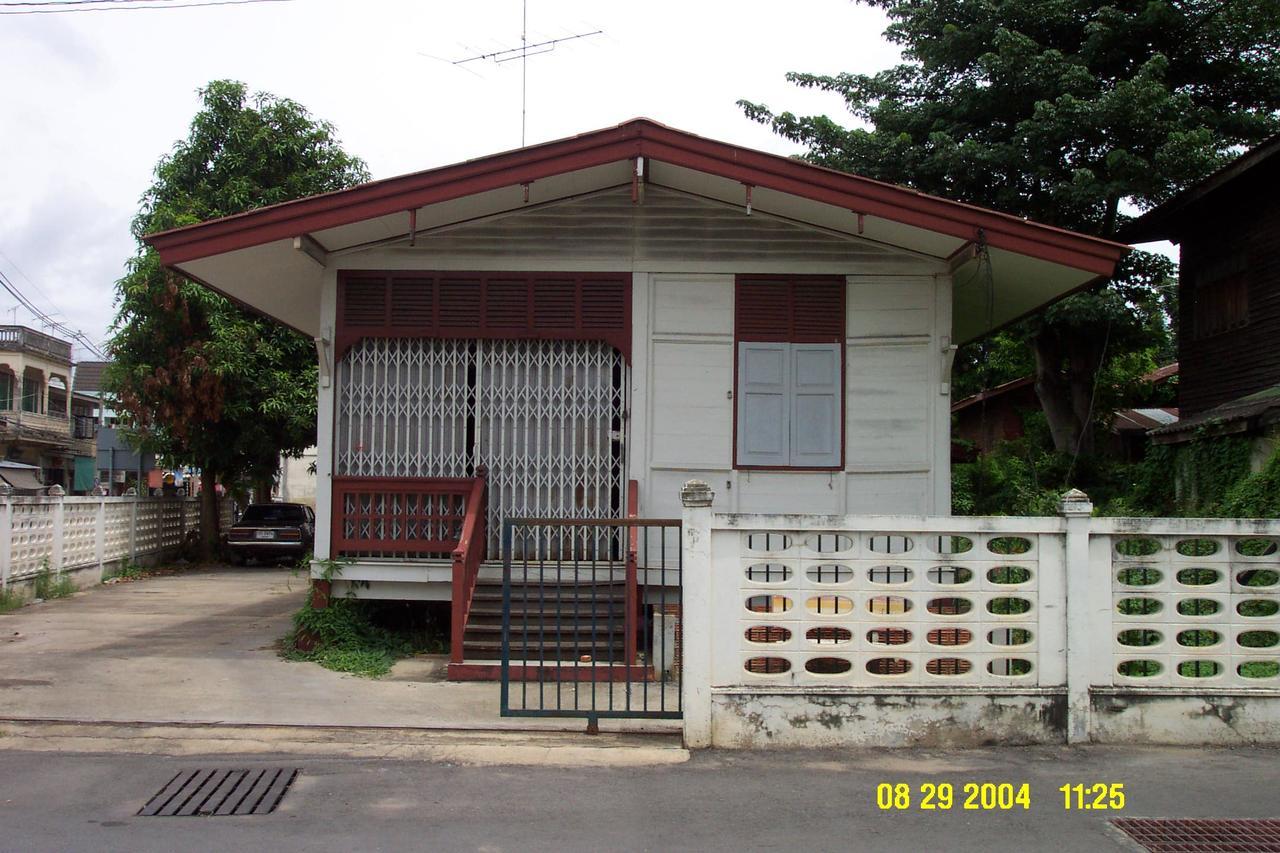Albergue Bankaikow Kanchanaburi Exterior foto